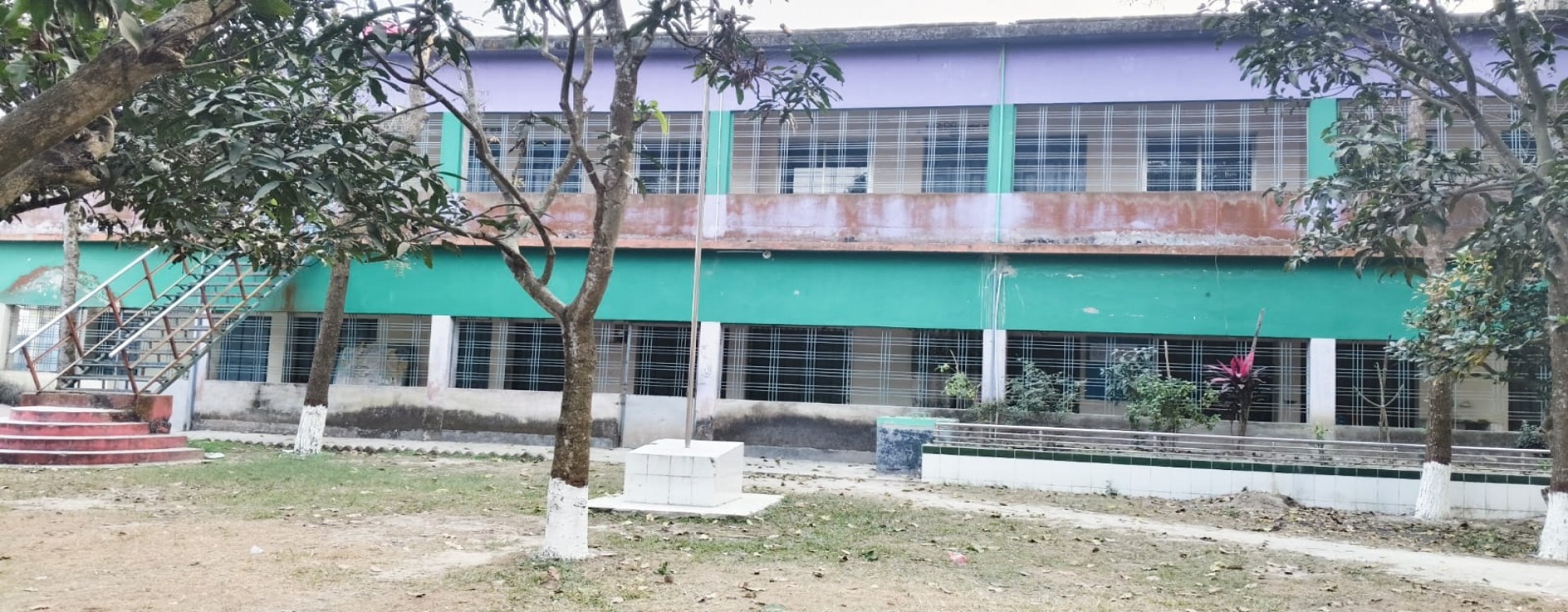 বিদ্যালয়ের ভবন